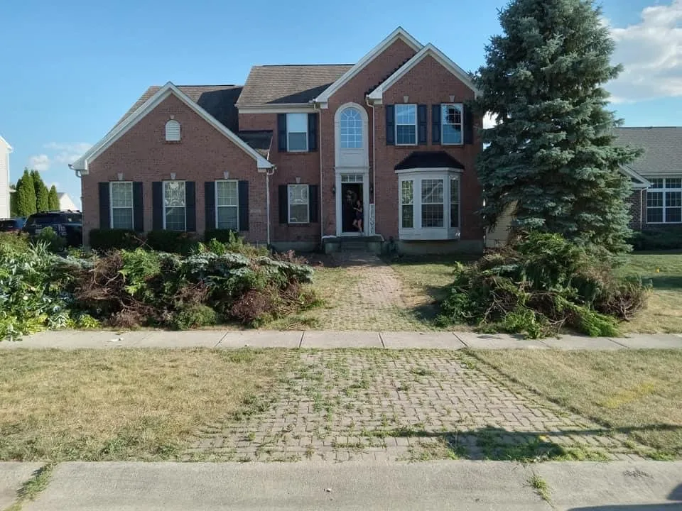 Trusted lawn mowing service in Franklin, OH by SideQuest Services