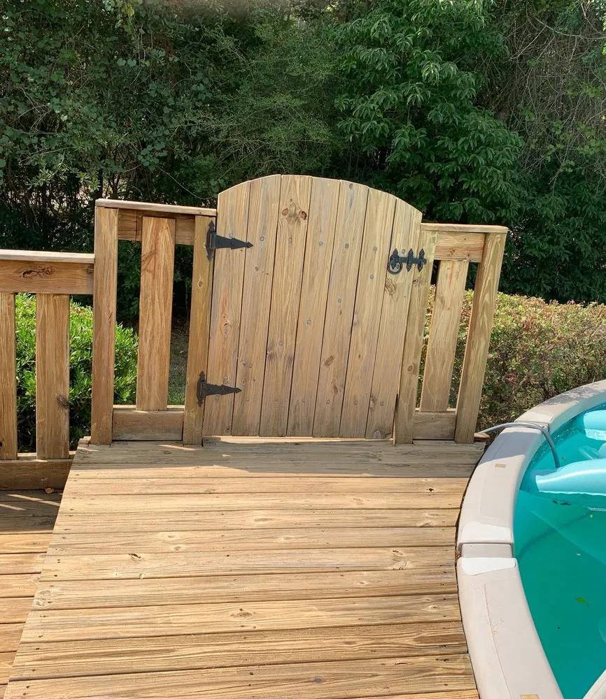 Professional lawn care service experts serving Livingston, LA - Sid's Lawn Care