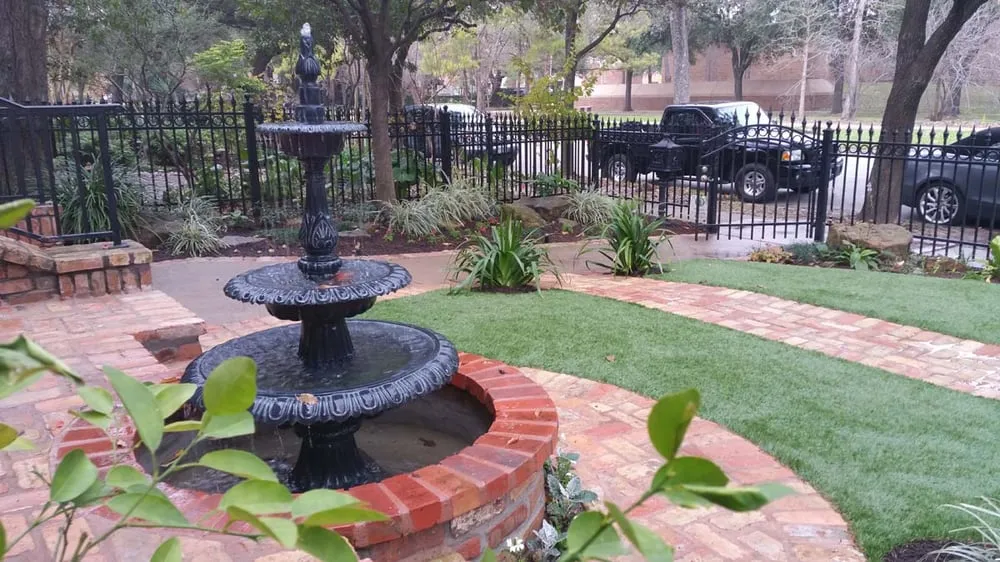 Reliable garden landscaping experts serving Houston, TX - Sienna Landscape & Design Company