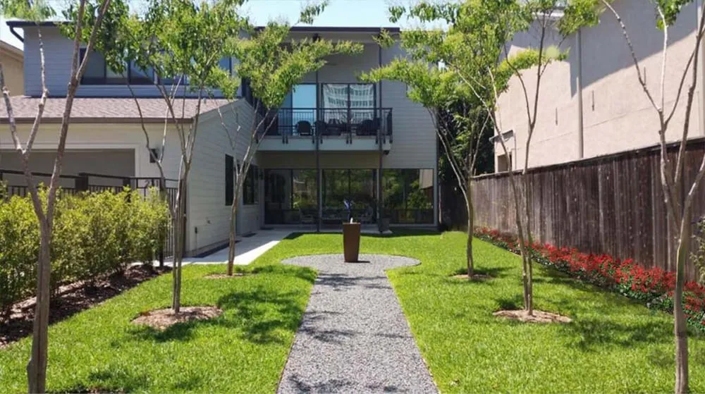 Expert yard cleanup service in Houston, TX - Sienna Landscape & Design Company