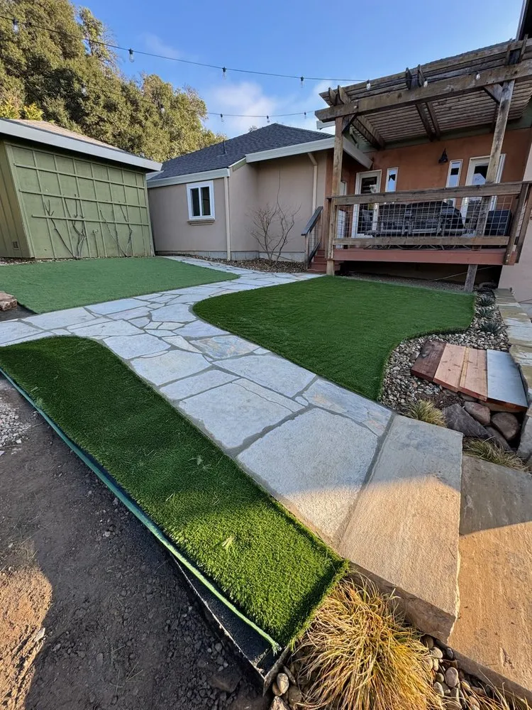 Top-rated yard cleanup service for homes in Geyserville, CA by Sierra Gold Landscaping