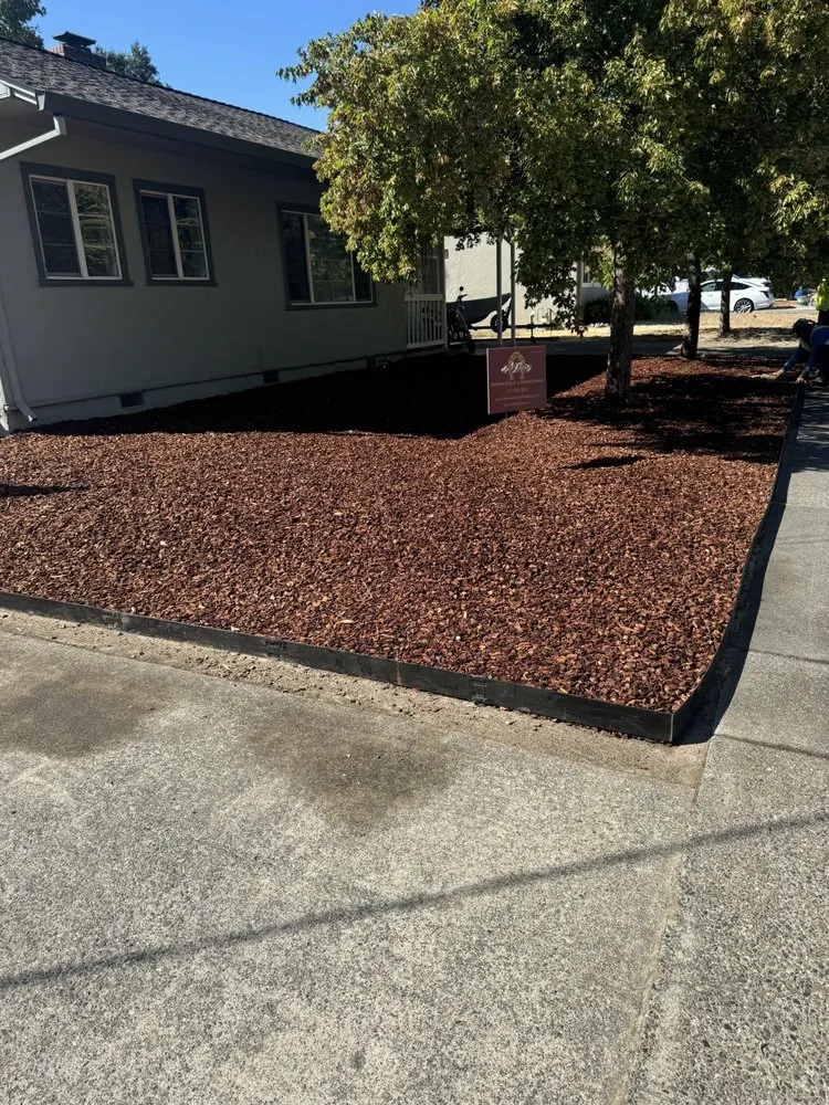 Reliable residential landscaping for beautiful yards across Geyserville, CA - Sierra Gold Landscaping