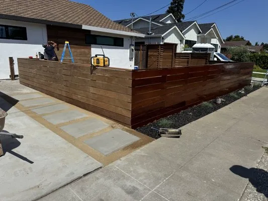 Sierra hardscape Logo