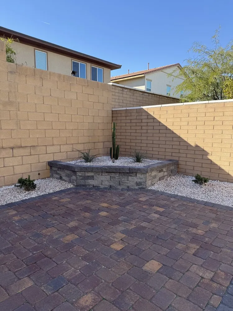 Custom yard cleanup service in Las Vegas, NV - Sierra Landscape