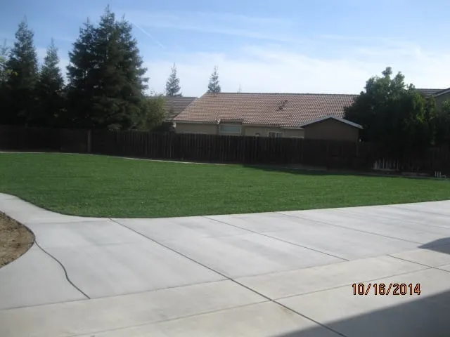 Local lawn mowing service near you in Los Banos, CA by Sierra Landscape