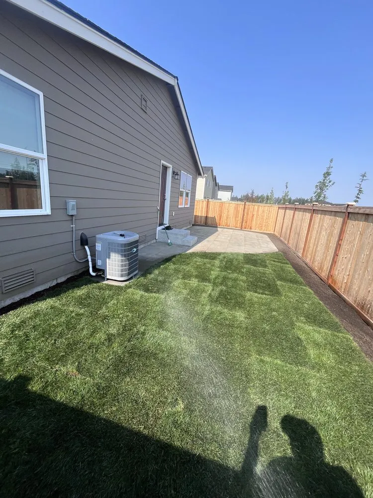 Custom lawn mowing service experts serving Tacoma, WA - Sierra Landscape