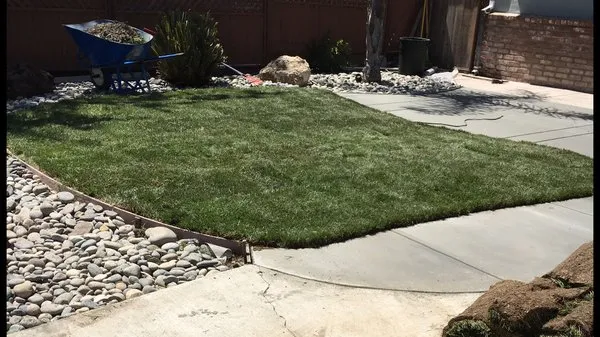 Sierra Landscaping Logo