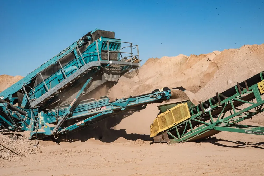 Local yard maintenance experts serving Tucson, AZ - Sierra Mining and Crushing