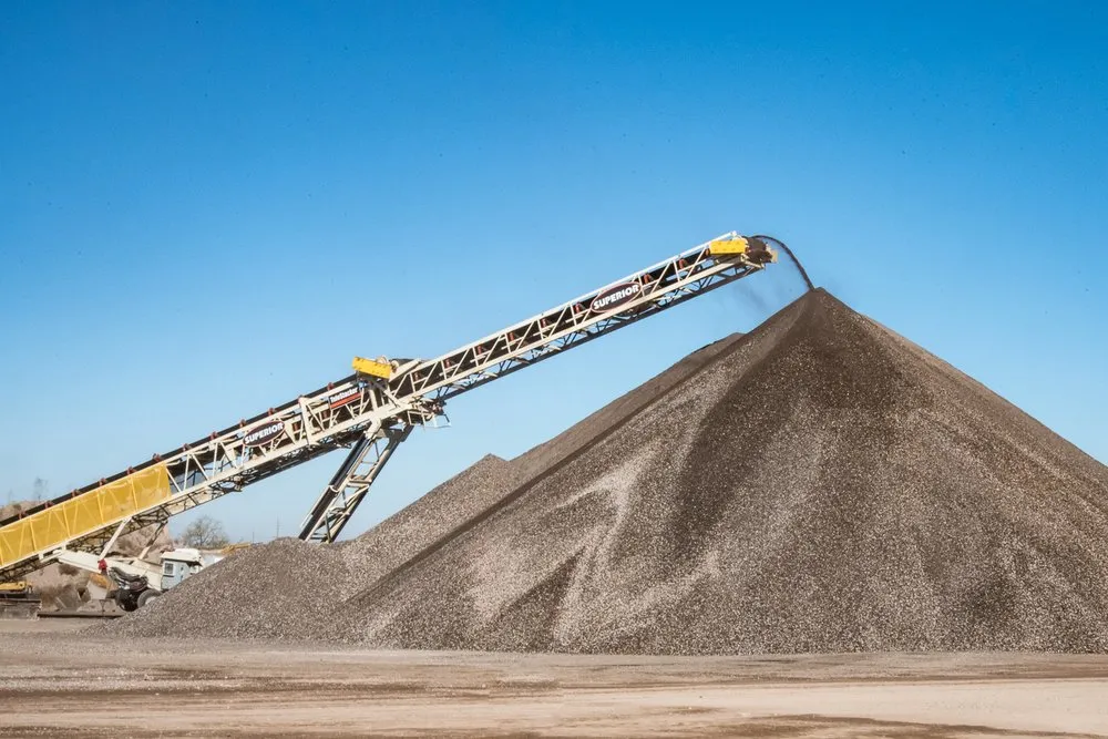 Expert outdoor landscaping for homes across Tucson, AZ - Sierra Mining and Crushing