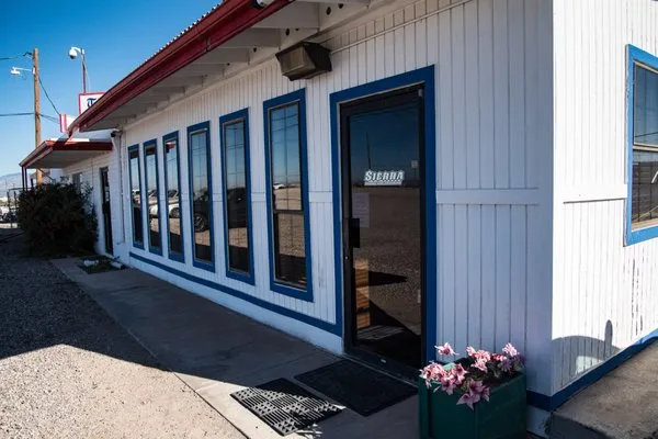 Sierra Mining and Crushing Logo