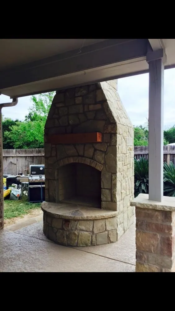 Custom landscape installation in Buda, TX by Sierra Outdoor Living