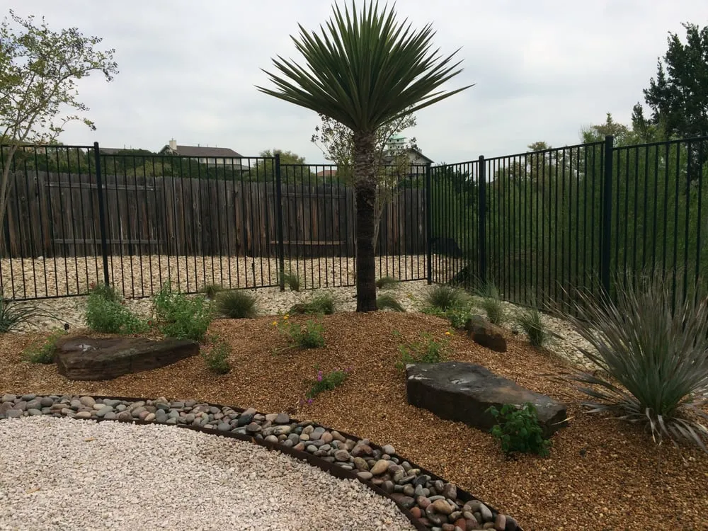 Trusted yard cleanup service in Buda, TX - Sierra Outdoor Living