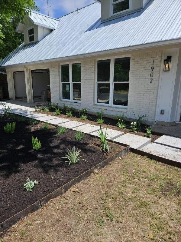 Custom outdoor landscaping in Austin, TX - Sierra Scapes