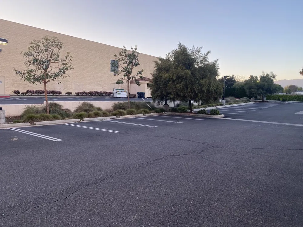 Professional landscaping services in Pomona, CA - Sierra West Landscape Company