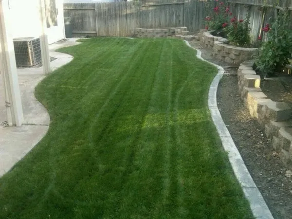 Affordable lawn mowing service with custom design across Sacramento, CA - Sierras Lawn Aeration