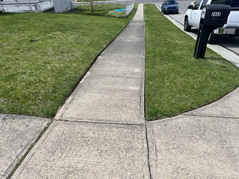 Custom lawn care service in Cincinnati, OH - Sifford Lawncare & Landscaping