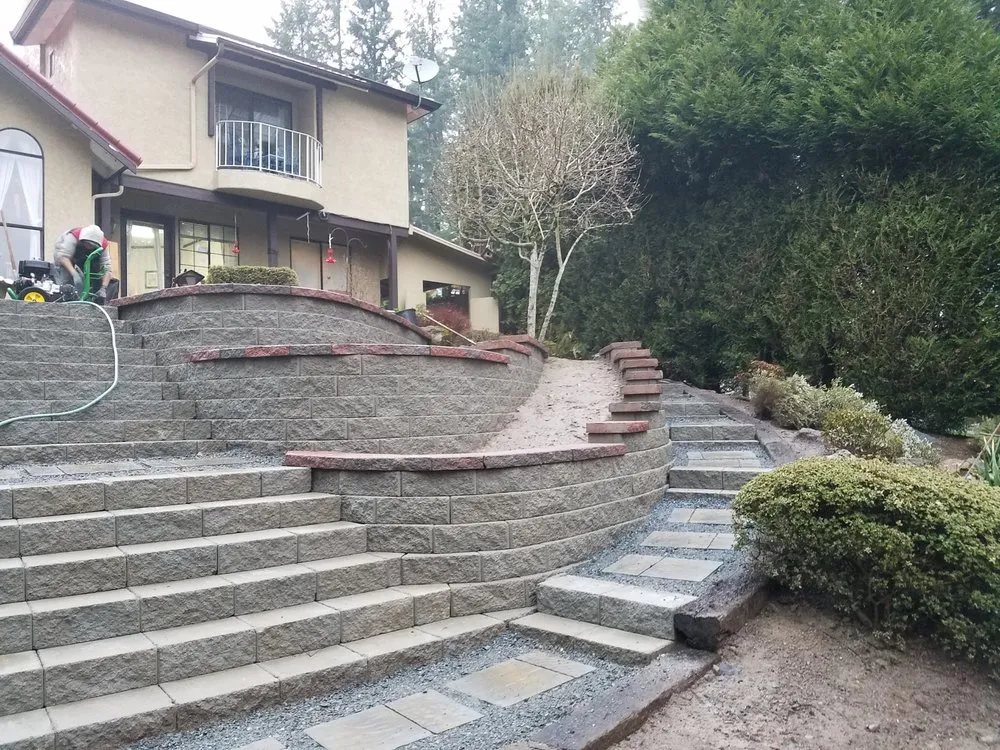 Reliable lawn mowing service experts serving Lake Stevens, WA - Sifuentes Landscape