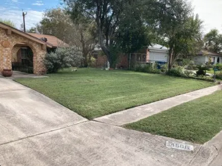 Local lawn care service with custom design across Converse, TX - Sifuentes Lawn Care