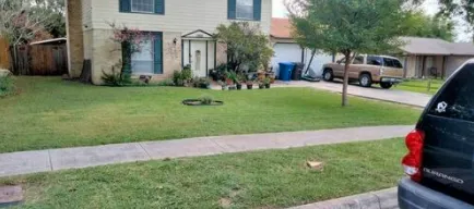 Affordable residential landscaping in Converse, TX - Sifuentes Lawn Care