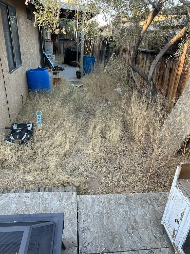 Trusted garden landscaping for beautiful yards in Ridgecrest, CA by Sigala Yard Service