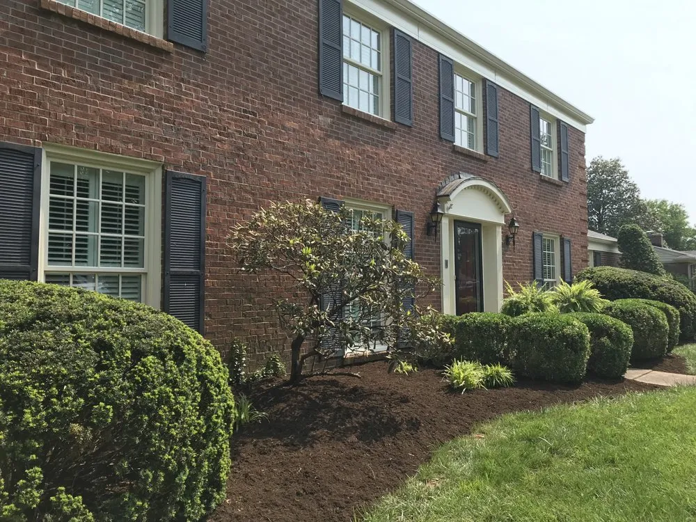Trusted lawn care service in Louisville, KY - Sightler Landscaping