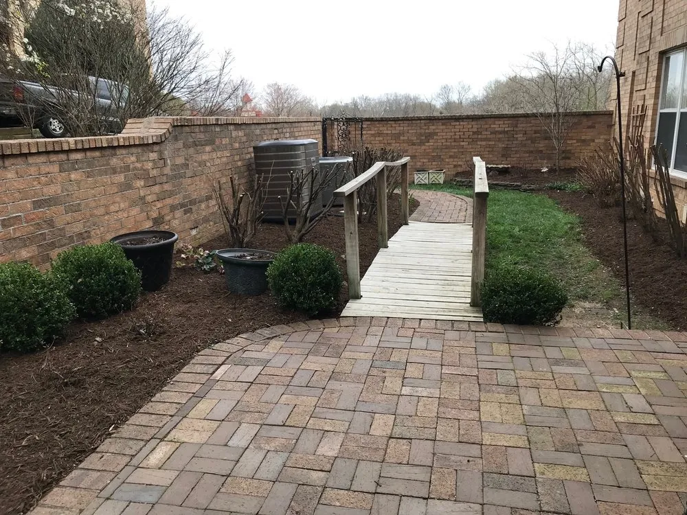 Top-rated lawn care service in Louisville, KY by Sightler Landscaping