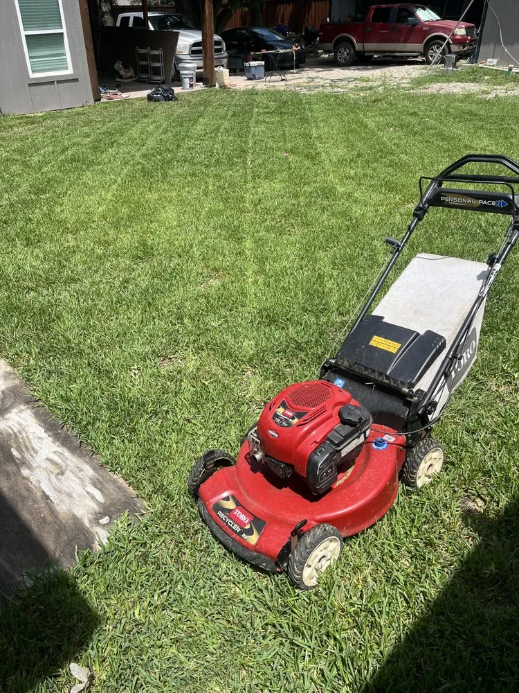 Trusted outdoor landscaping for homes in Pottsboro, TX by Signature Greens