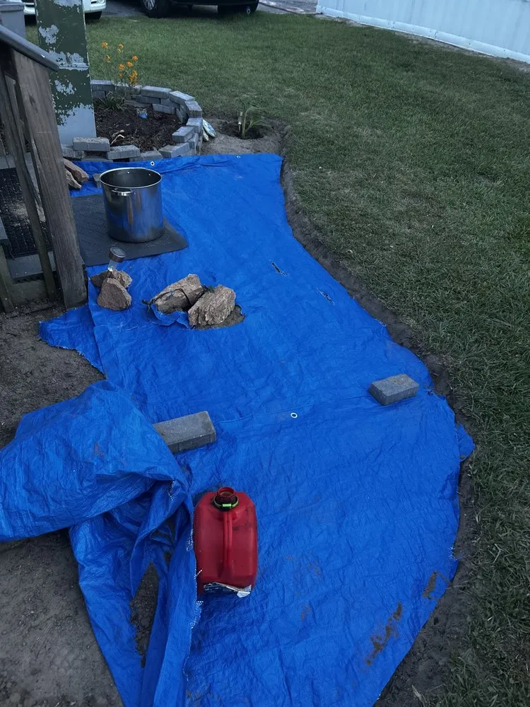 Custom lawn care service for residential properties in Macon, GA by Signature Handy & Lawn Care Services