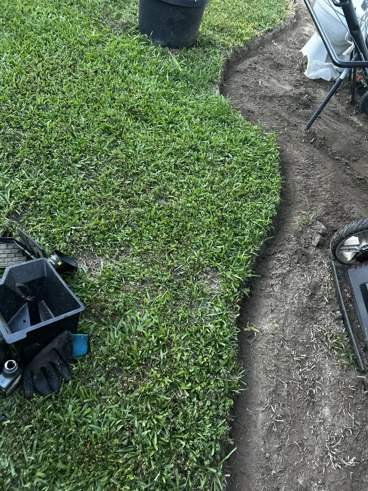 Top-rated yard maintenance in Macon, GA - Signature Handy & Lawn Care Services