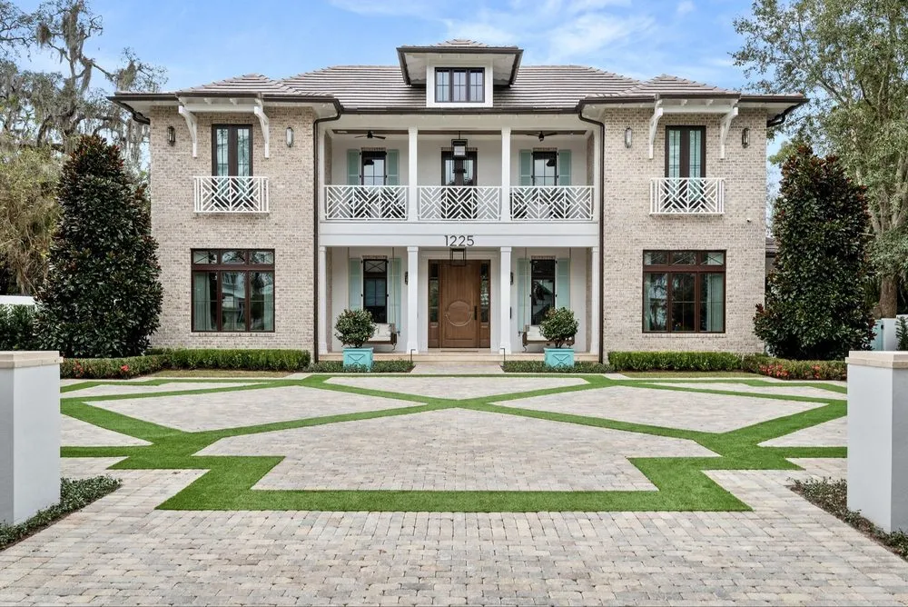 Expert outdoor landscaping experts serving Maitland, FL - Signature Landscape Contractors