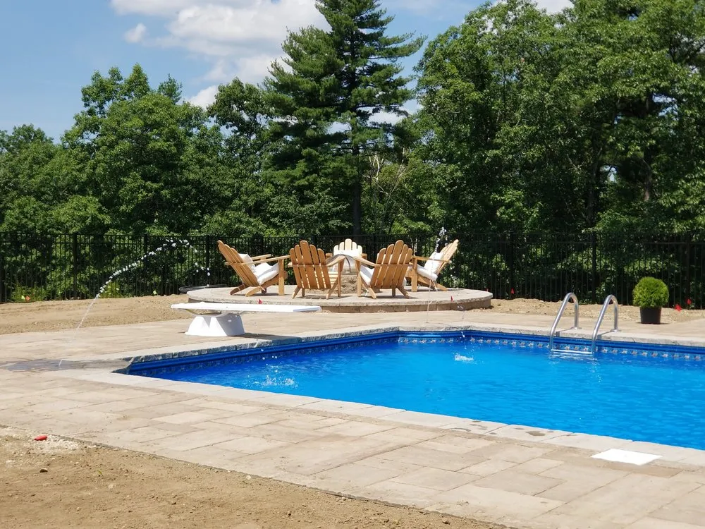 Local landscape installation experts serving Hudson, NH - Signature Landscapes Designed by Dube's