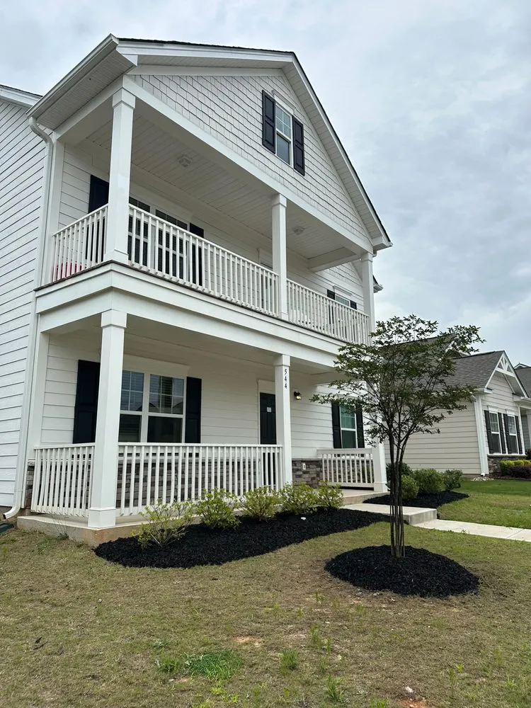 Custom landscaping services experts serving Mint Hill, NC - Signature Lawn and Landscape