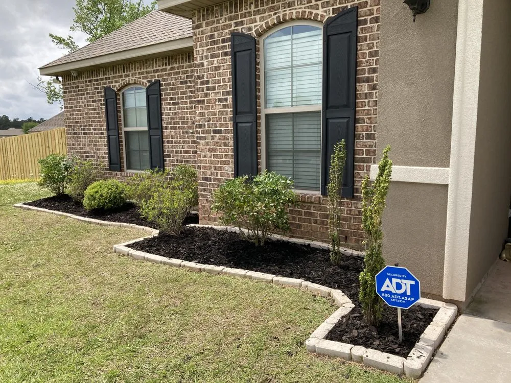 Reliable landscaping services in Loranger, LA - Signature Lawn Care