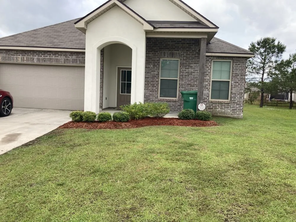 Affordable landscape design for homes across Loranger, LA - Signature Lawn Care