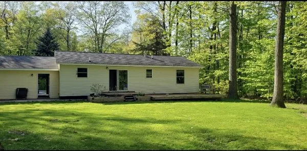 Signature Lawn Pro's Logo