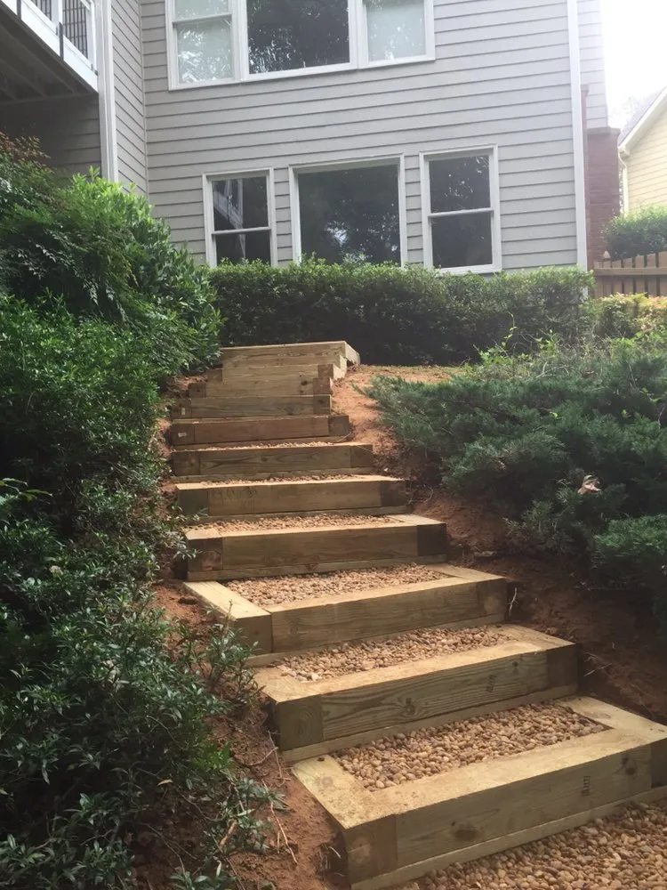 Affordable landscaping services in Hoschton, GA - Signature Lawn Service