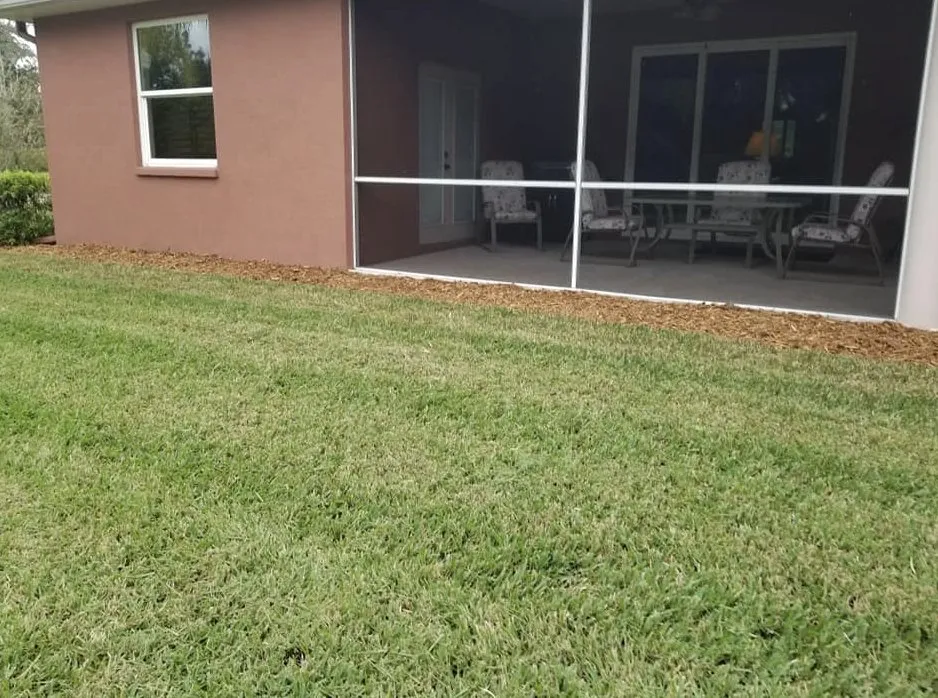 Custom yard maintenance for homes across Sarasota, FL - Signature Lawn Service