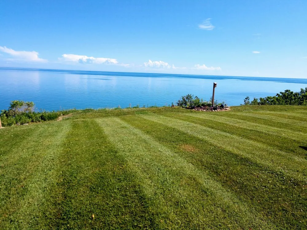 Professional lawn care service for homes in Conneaut, OH by Signature Lawncare