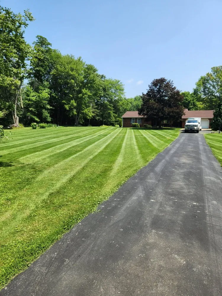 Reliable outdoor landscaping experts serving Conneaut, OH - Signature Lawncare