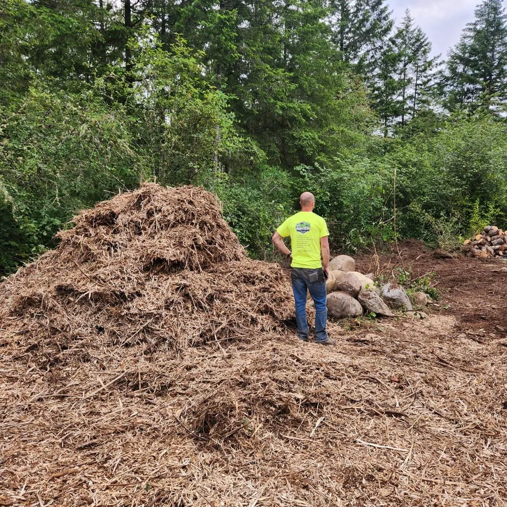 Trusted lawn care service for beautiful yards in Clarkville, TN by Sikes Outdoor Services