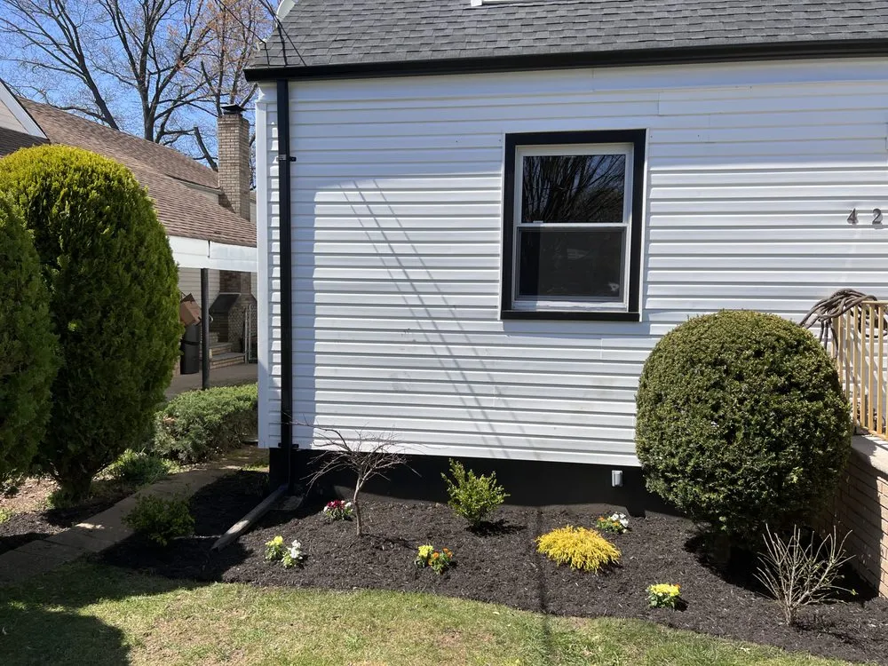 Affordable garden landscaping in Saddle Brook, NJ by Sileem's Landscaping & Powerwashing