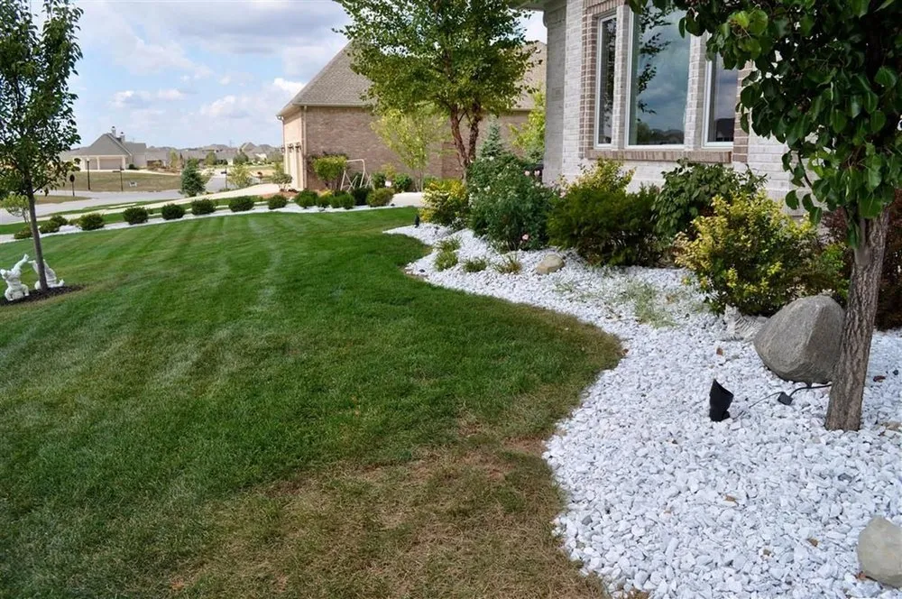 Expert landscaping services in Saddle Brook, NJ - Sileem's Landscaping & Powerwashing
