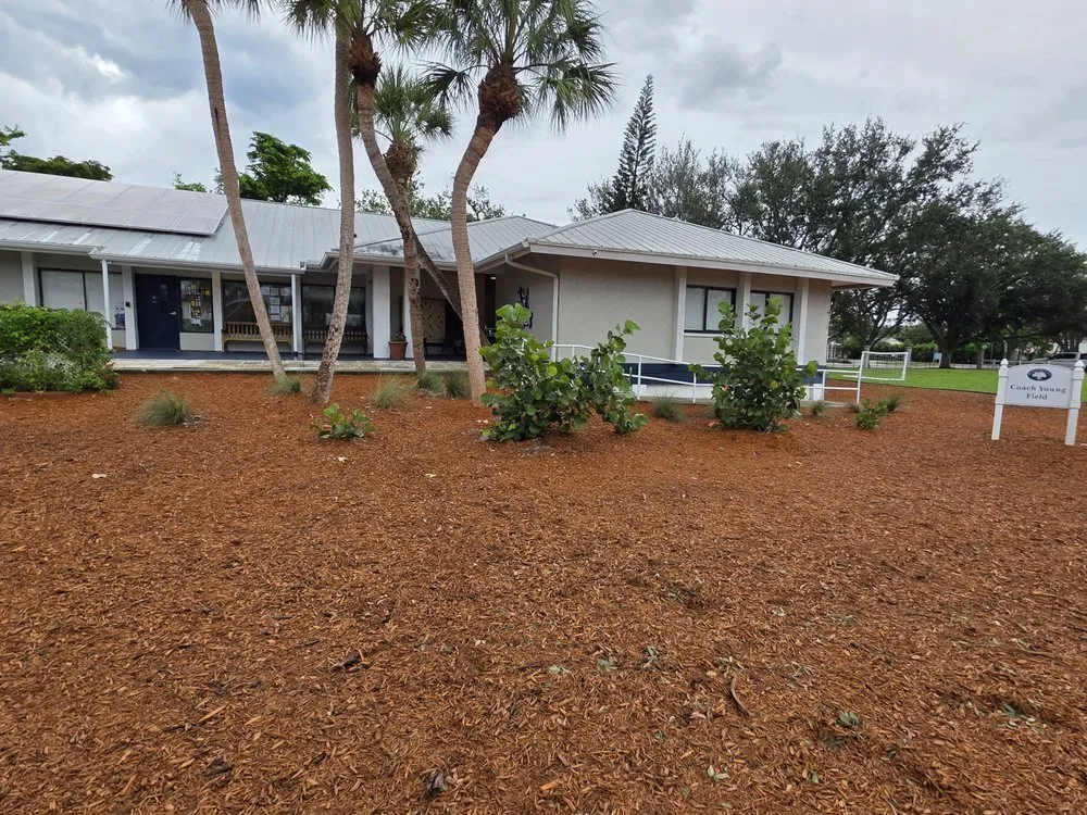 Custom yard maintenance experts serving Sarasota, FL - Silent Shade Landscaping