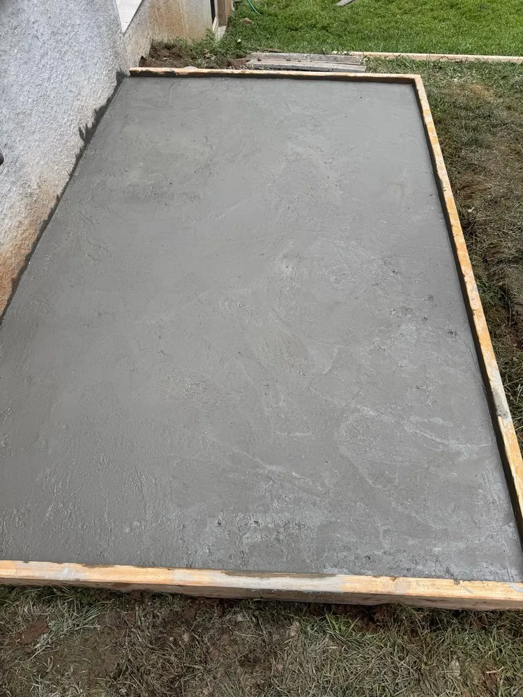 Professional garden landscaping experts serving Clifton, NJ - Silk City Handyman