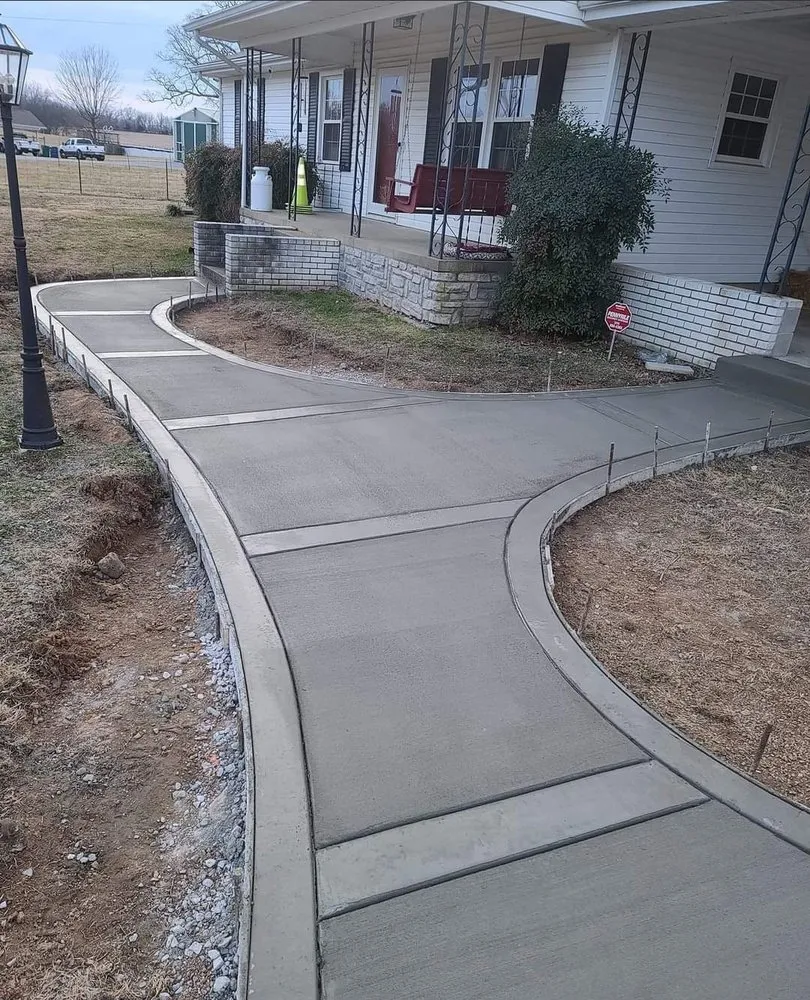 Custom lawn care service for year-round maintenance across Paducah, KY - Sills Concrete & Pools