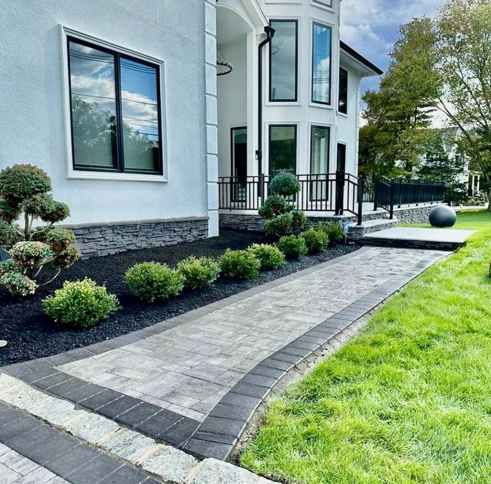 Affordable lawn mowing service in South Brunswick Township, NJ - Silva C Tree Service & Landscaping