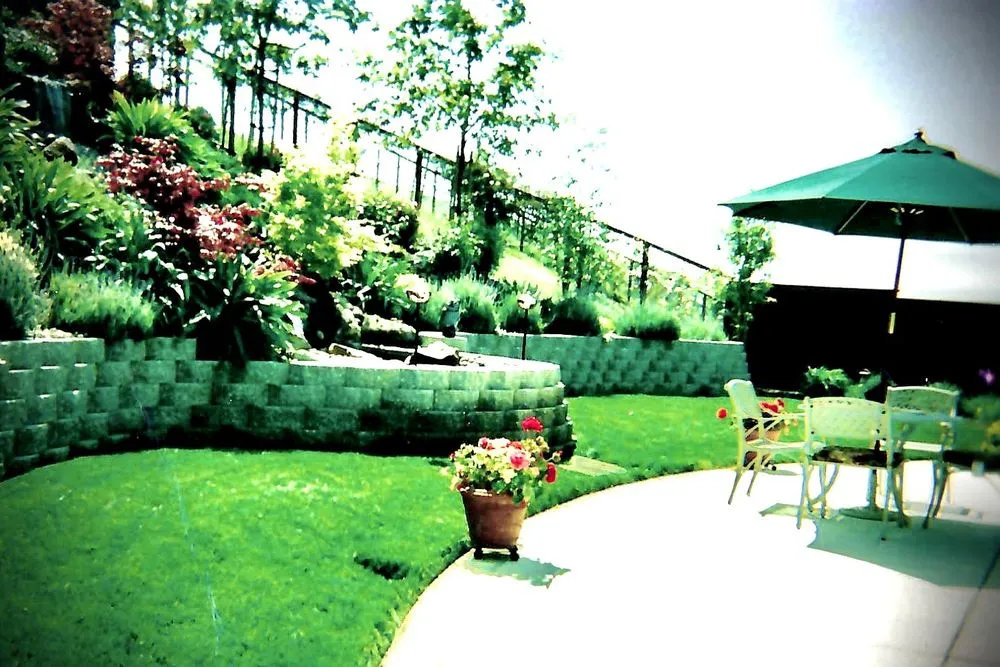 Professional landscaping services experts serving Vacaville, CA - Silva Concrete and Landscaping