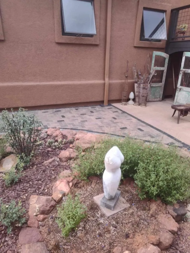 Custom lawn mowing service in Payson, AZ by Silva Wolf