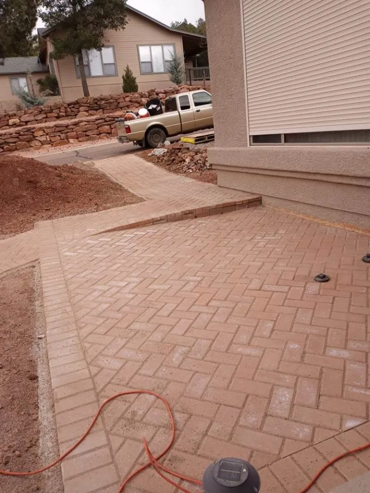 Custom residential landscaping in Payson, AZ by Silva Wolf