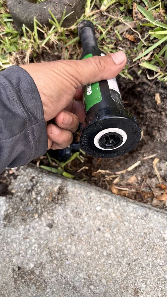 Top-rated landscaping services for year-round maintenance in Bonita Springs, FL by Silva’s Great Lawn Services